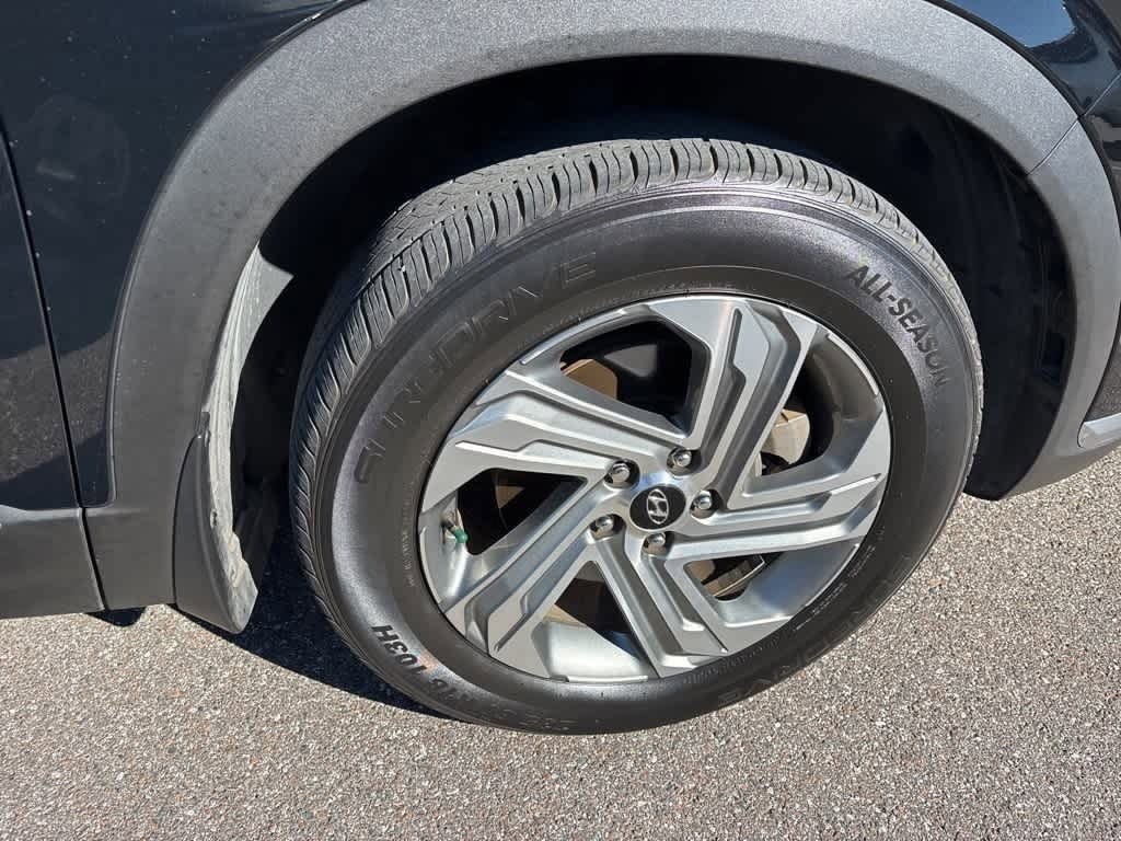 Thumbnail: 2022 Hyundai Santa Fe - 4