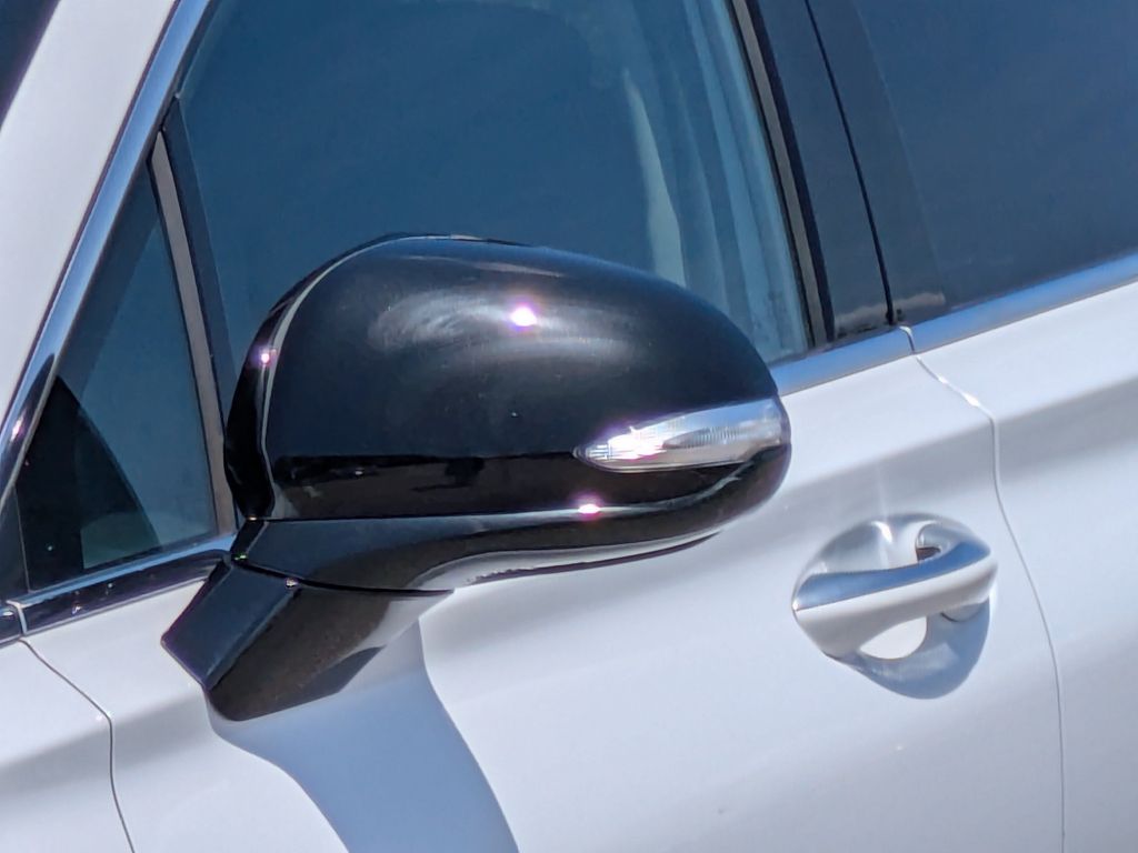 Thumbnail: 2022 Hyundai Santa Fe - 22