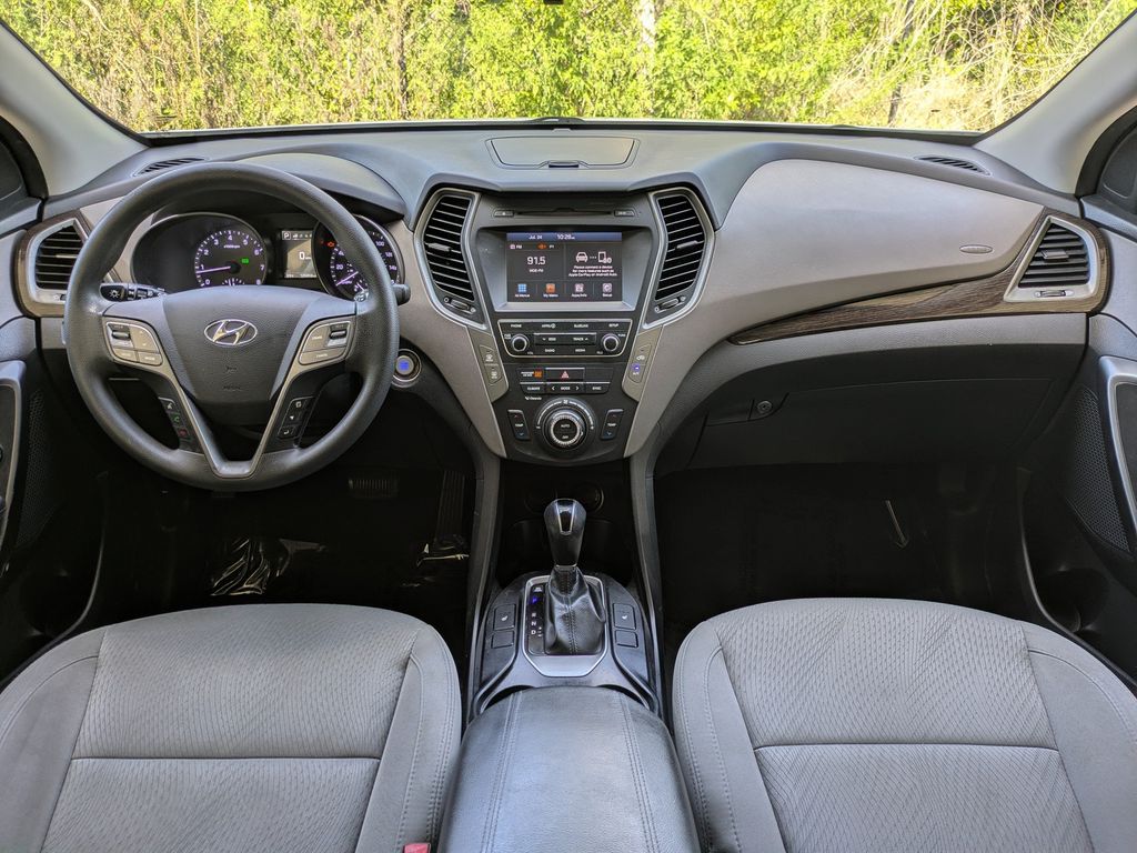 Thumbnail: 2018 Hyundai Santa Fe - 2