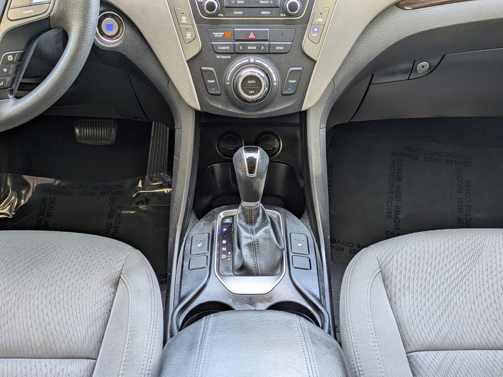 Thumbnail: 2018 Hyundai Santa Fe - 15