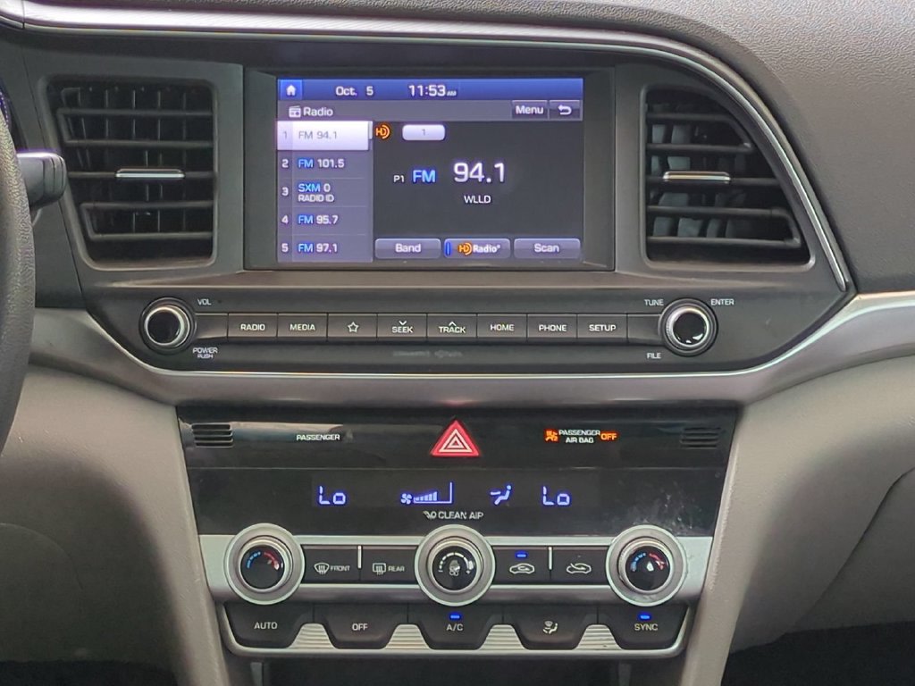 Thumbnail: 2020 Hyundai Elantra - 14