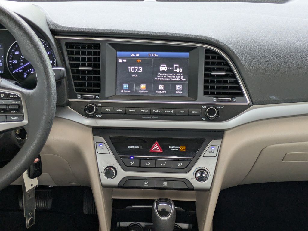 Thumbnail: 2018 Hyundai Elantra - 13