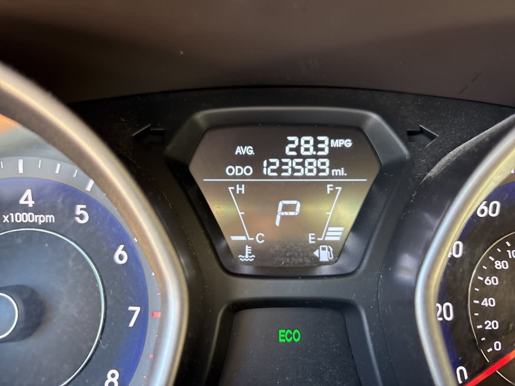 Thumbnail: 2013 Hyundai Elantra - 9
