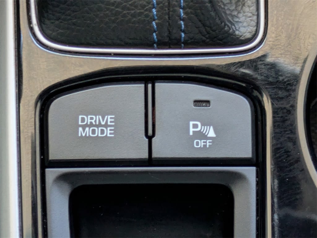 Thumbnail: 2018 Hyundai Sonata - 32