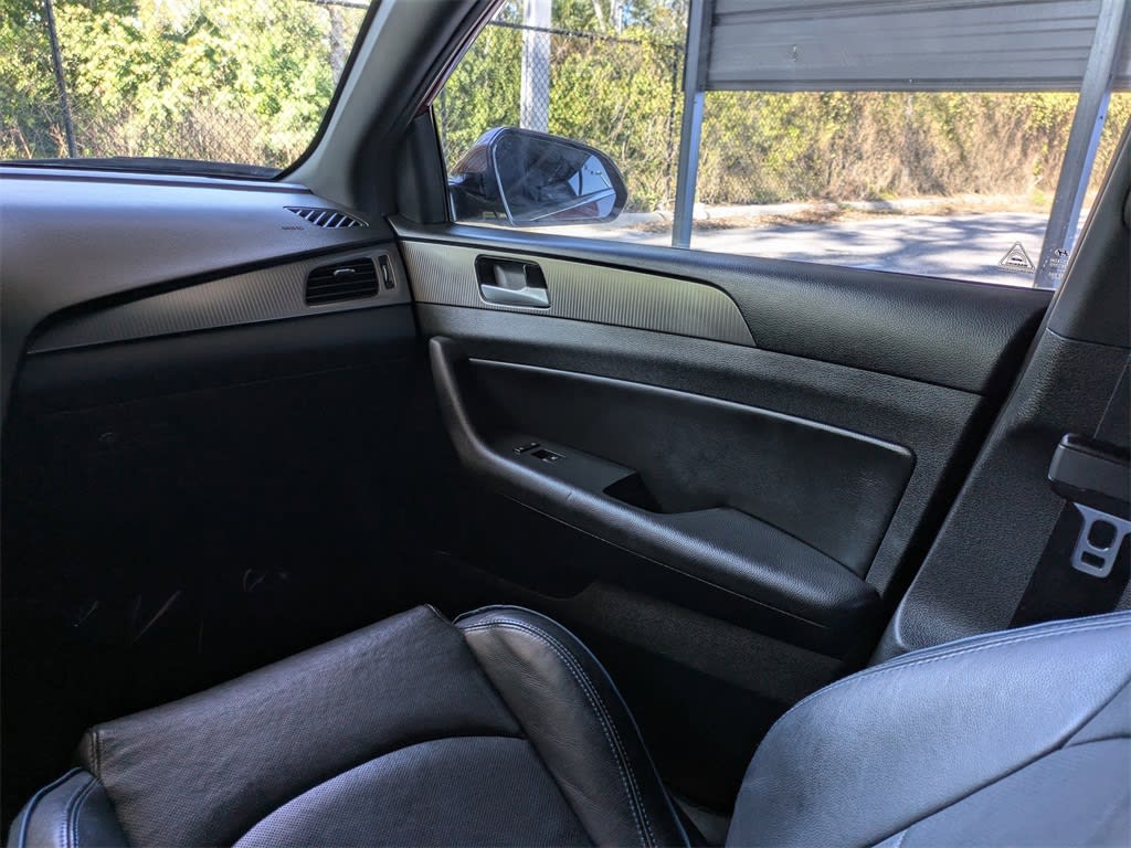 Thumbnail: 2018 Hyundai Sonata - 24