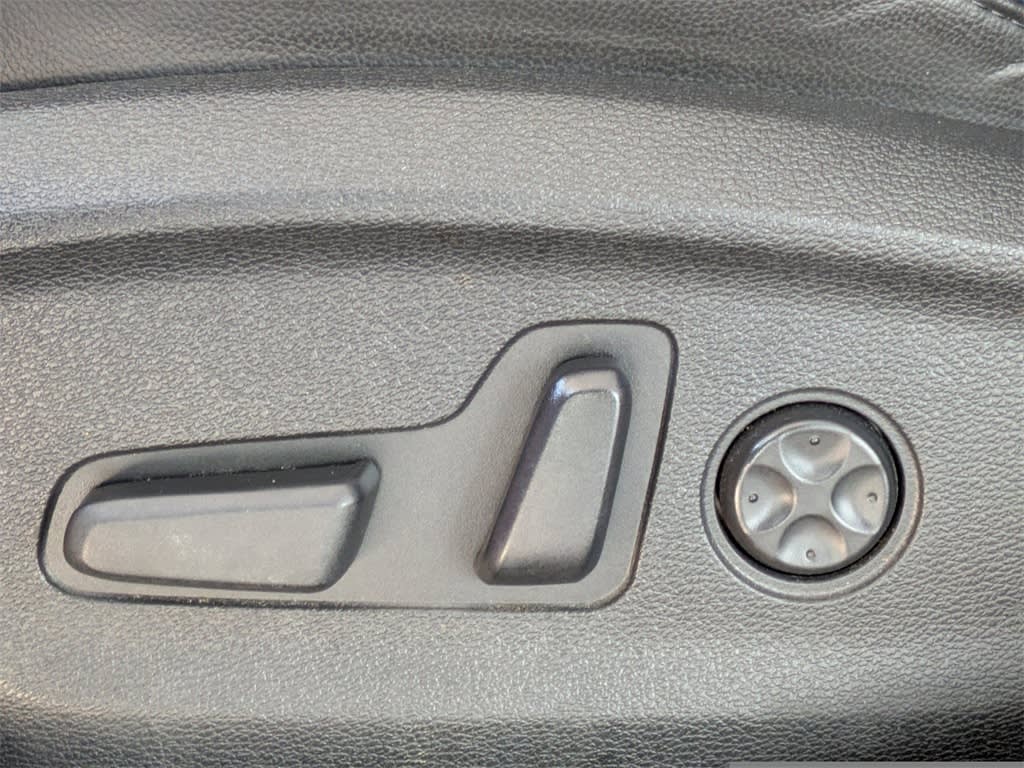 Thumbnail: 2018 Hyundai Sonata - 25