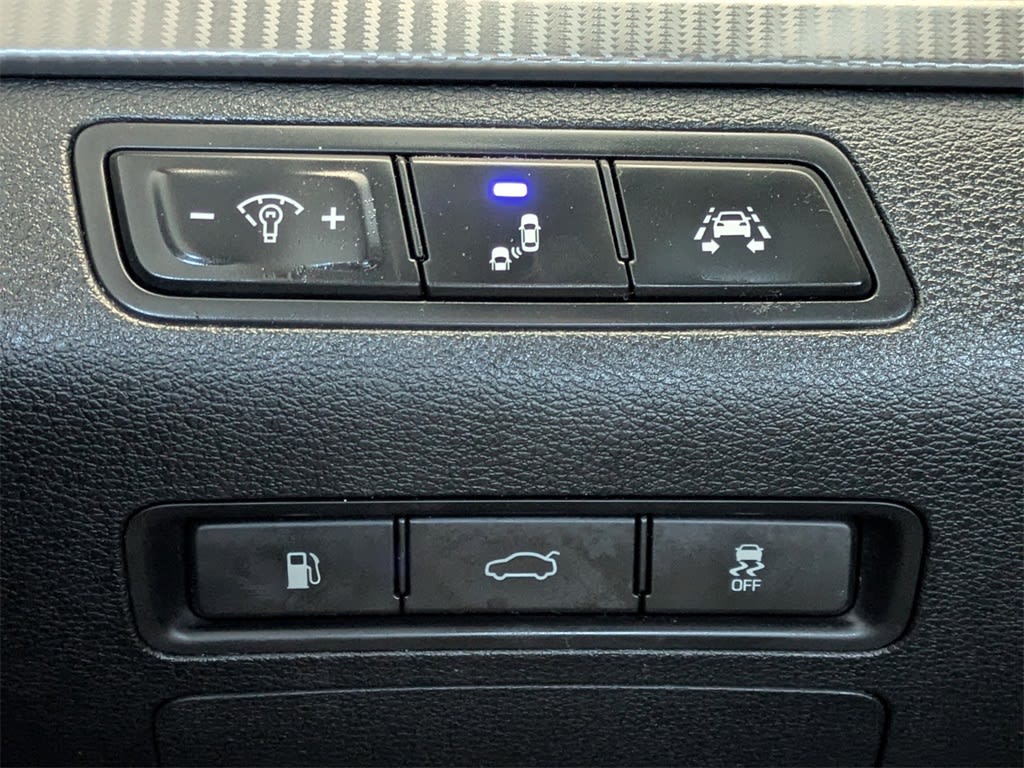 Thumbnail: 2018 Hyundai Sonata - 33