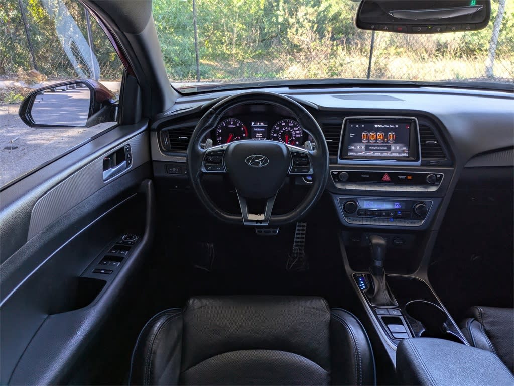 Thumbnail: 2018 Hyundai Sonata - 10