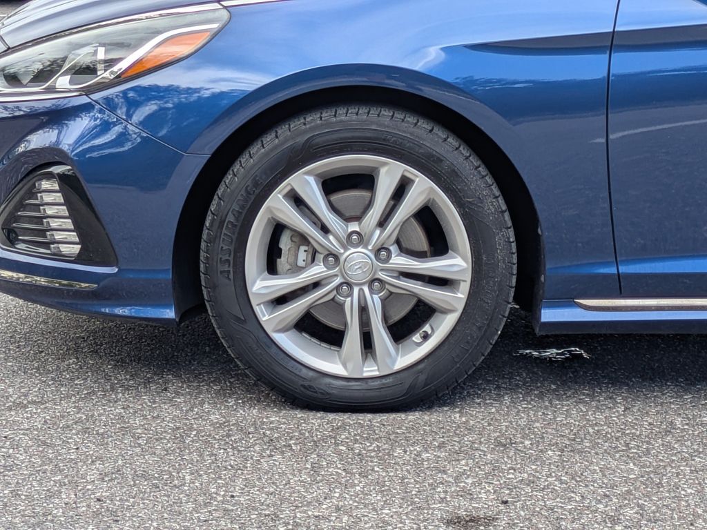 Thumbnail: 2018 Hyundai Sonata - 8