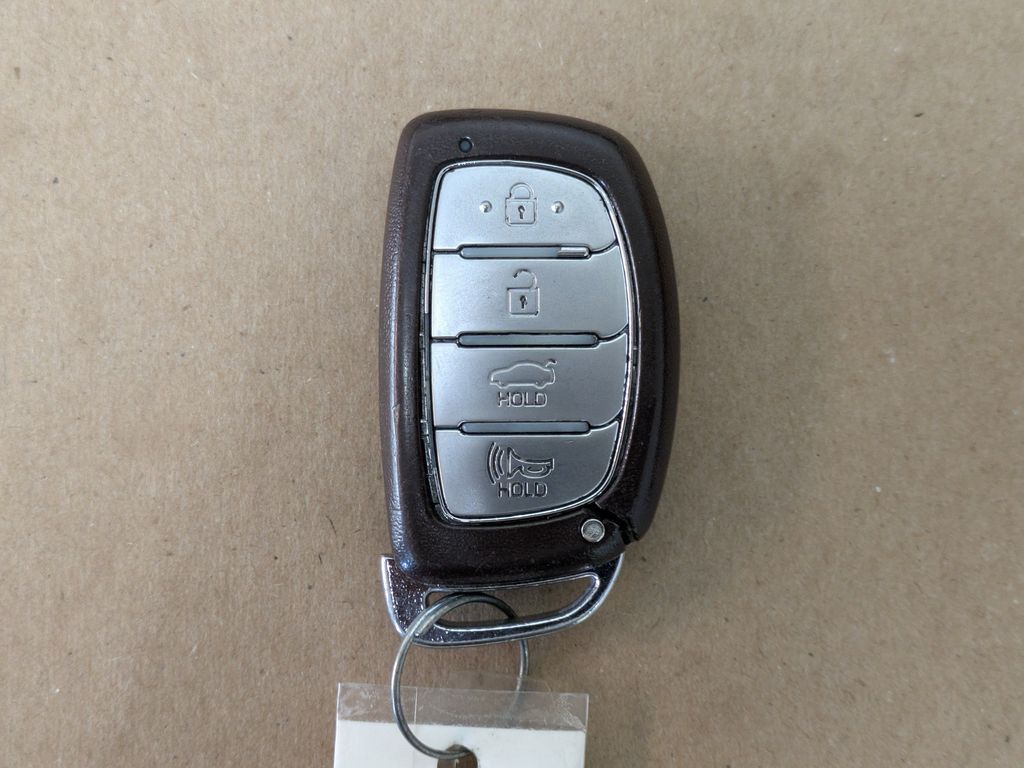 Thumbnail: 2018 Hyundai Sonata - 17