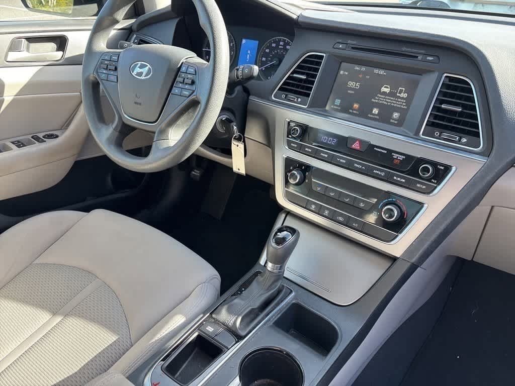 Thumbnail: 2017 Hyundai Sonata - 2