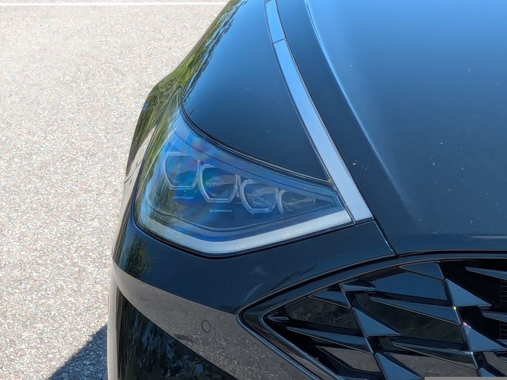 Thumbnail: 2021 Hyundai Sonata - 20