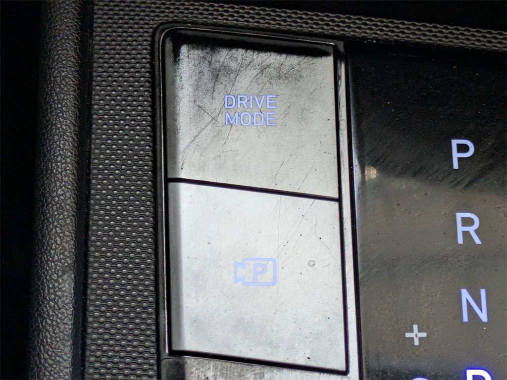 Thumbnail: 2021 Hyundai Elantra - 24