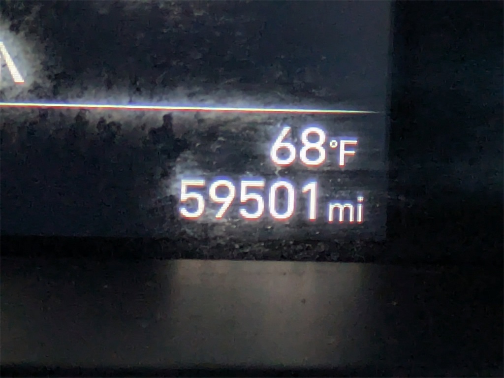 Thumbnail: 2021 Hyundai Elantra - 17