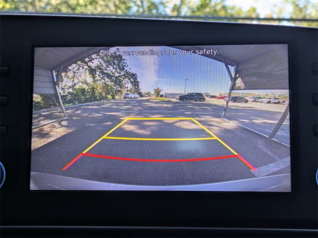 Thumbnail: 2021 Hyundai Elantra - 22