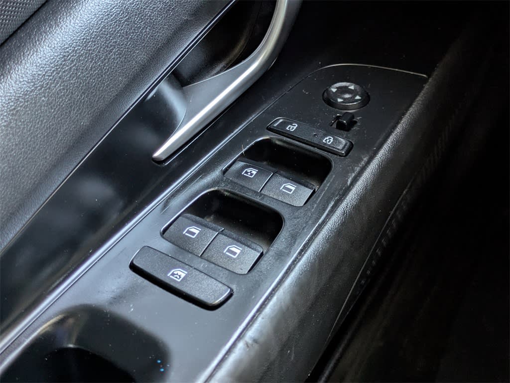 Thumbnail: 2021 Hyundai Elantra - 26