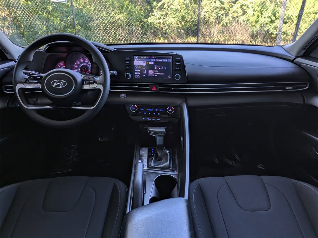 Thumbnail: 2021 Hyundai Elantra - 2