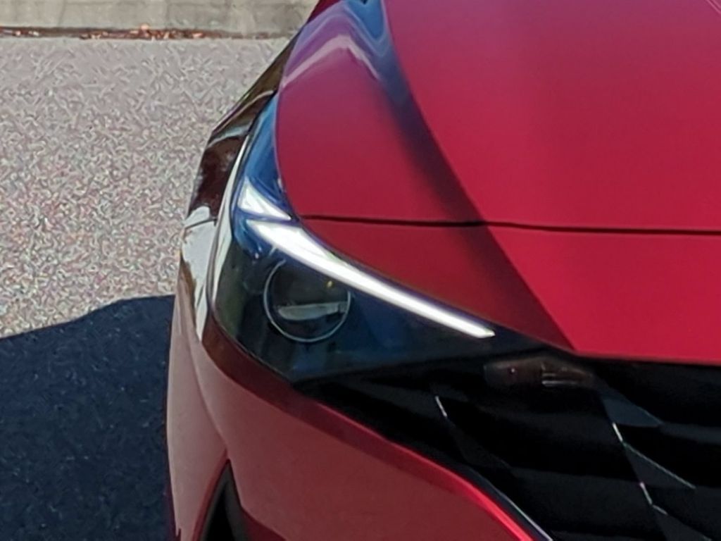 Thumbnail: 2023 Hyundai Elantra - 19
