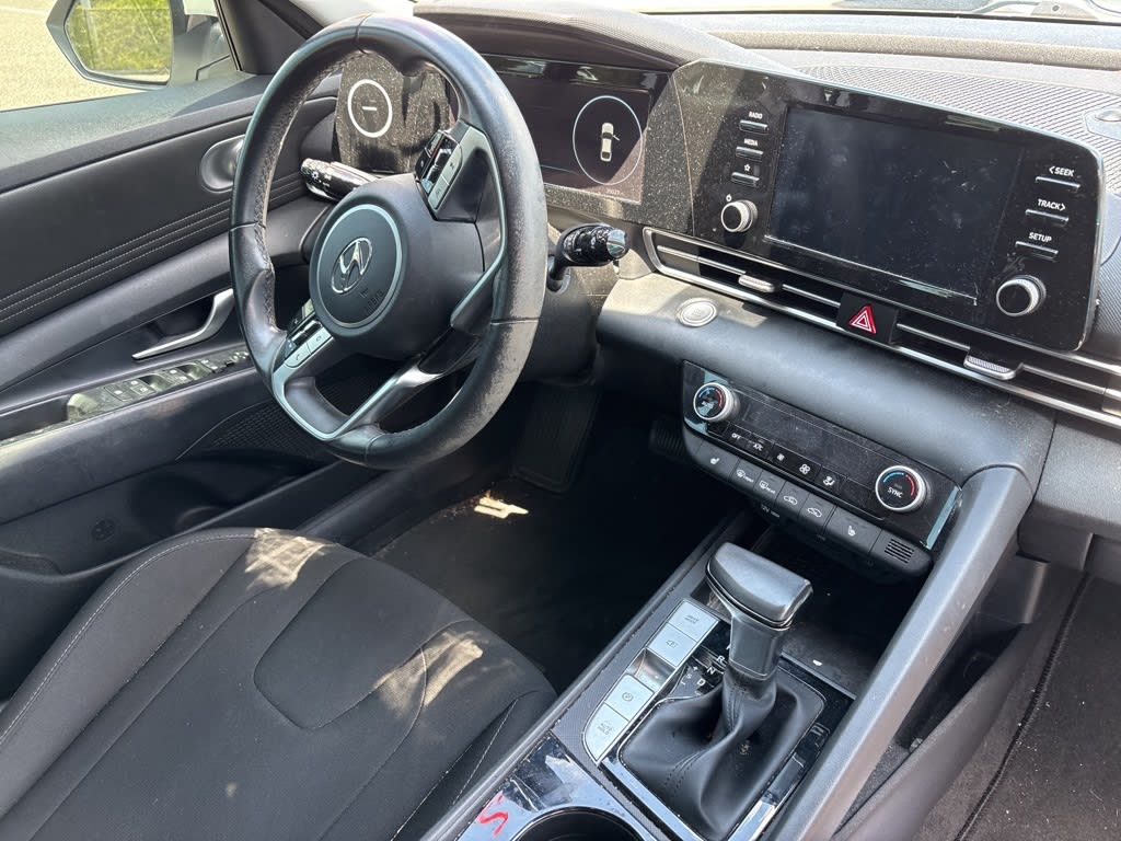 Thumbnail: 2021 Hyundai Elantra - 2