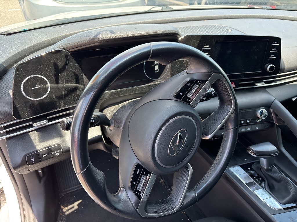 Thumbnail: 2021 Hyundai Elantra - 6