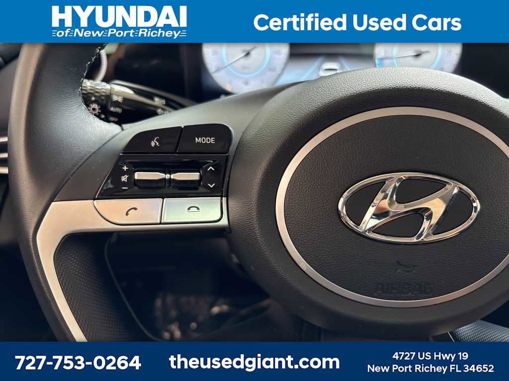 Thumbnail: 2023 Hyundai Elantra - 24