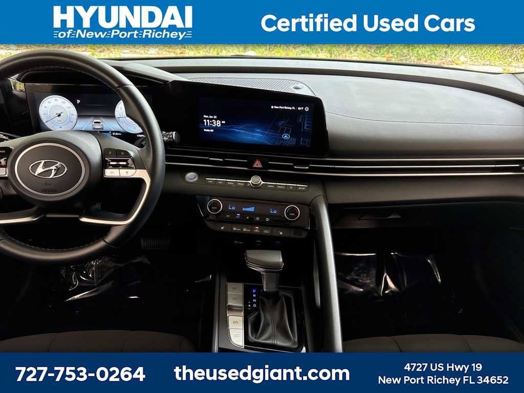 Thumbnail: 2023 Hyundai Elantra - 12