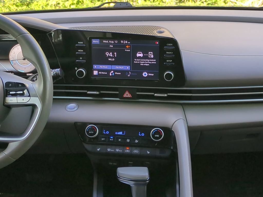 Thumbnail: 2021 Hyundai Elantra - 13
