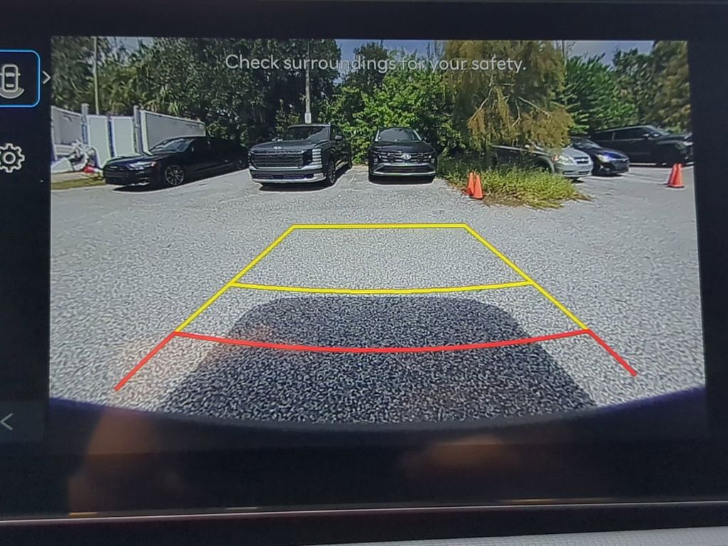 Thumbnail: 2026 Hyundai Santa Cruz - 17