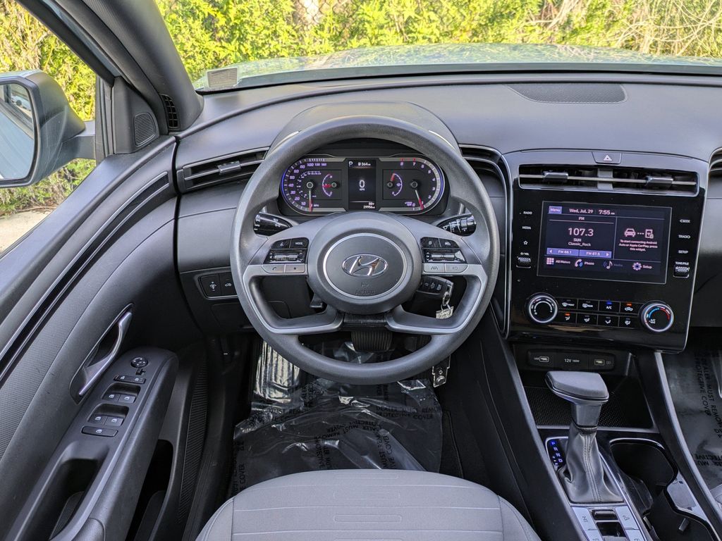 Thumbnail: 2023 Hyundai Santa Cruz - 10