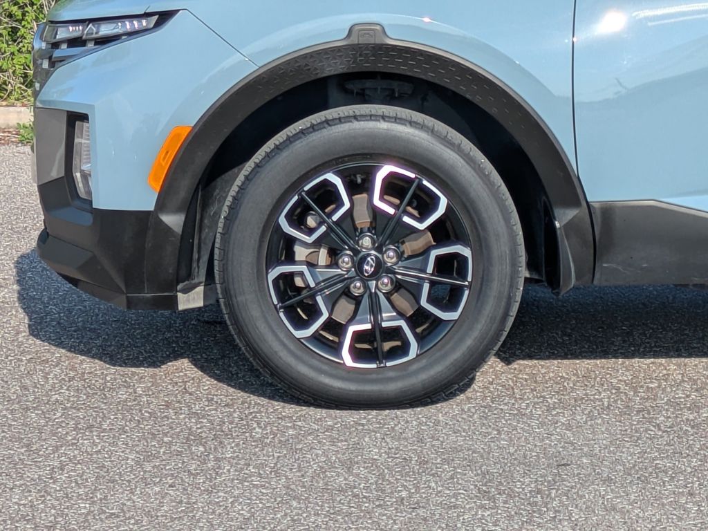 Thumbnail: 2023 Hyundai Santa Cruz - 8