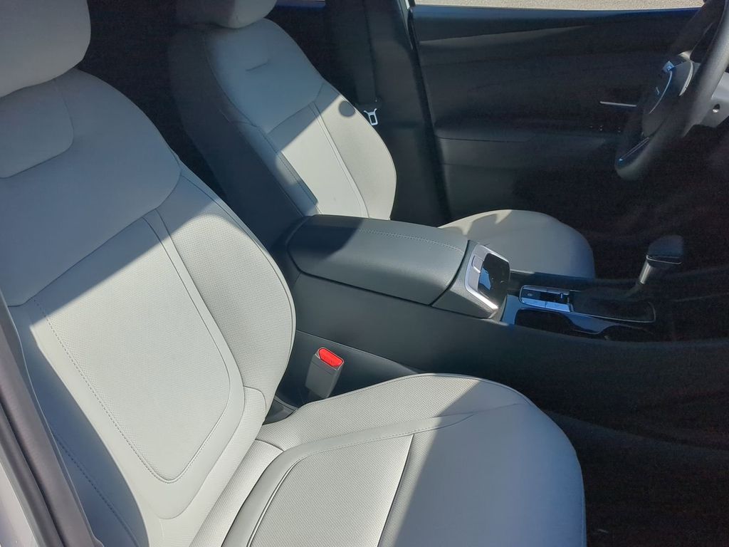 Thumbnail: 2026 Hyundai Santa Cruz - 26