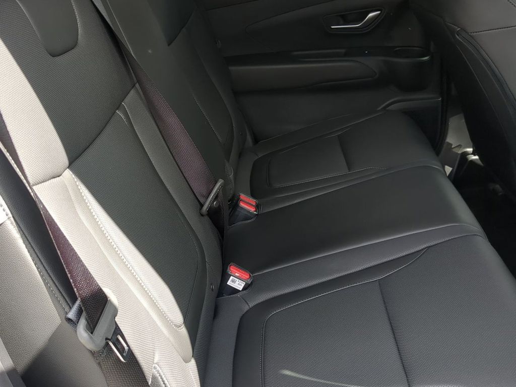 Thumbnail: 2026 Hyundai Santa Cruz - 11