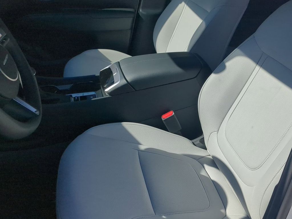 Thumbnail: 2026 Hyundai Santa Cruz - 9