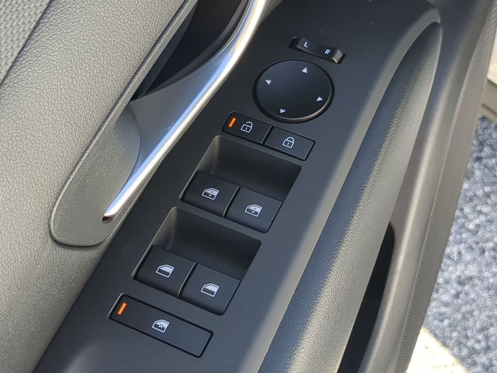 Thumbnail: 2026 Hyundai Santa Cruz - 24