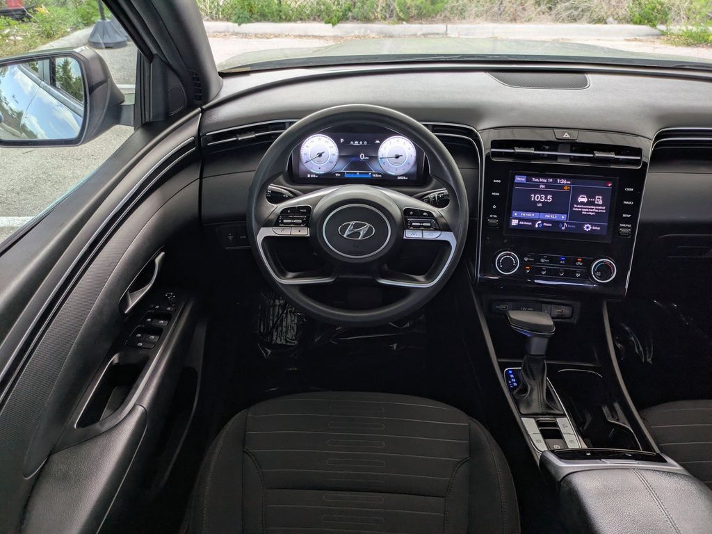 Thumbnail: 2022 Hyundai Santa Cruz - 10