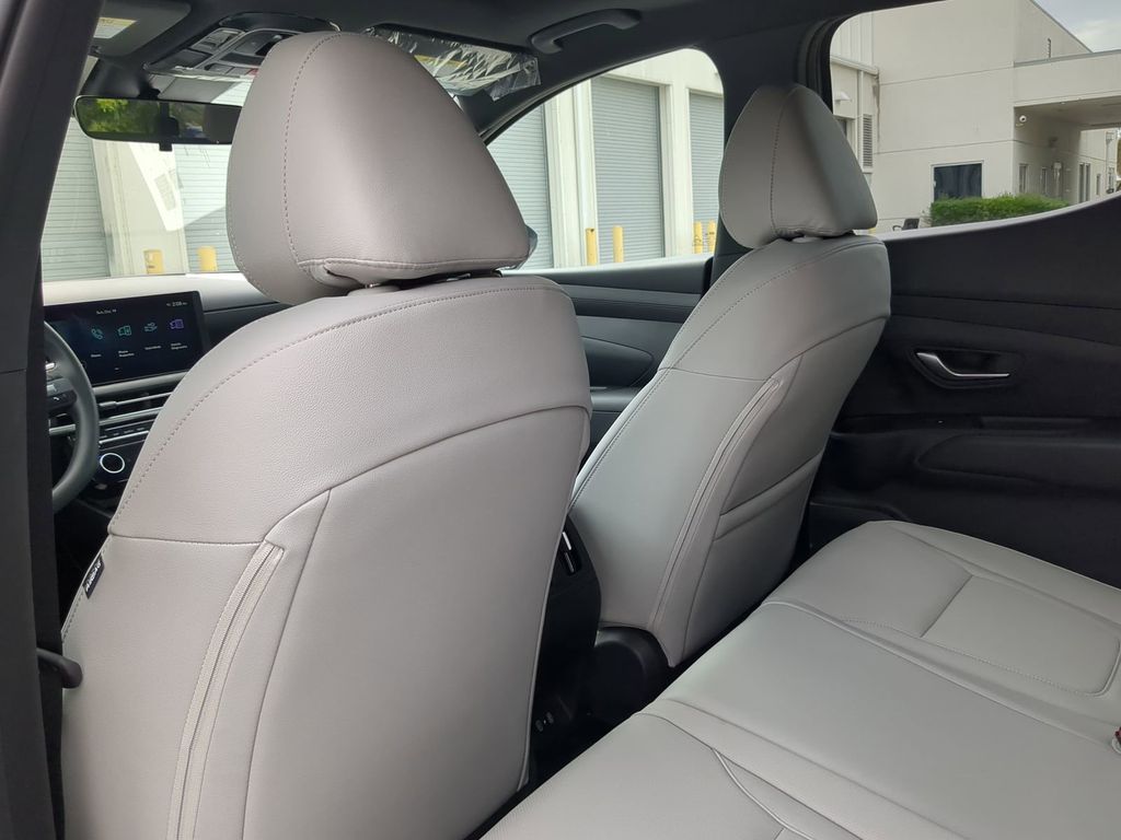 Thumbnail: 2026 Hyundai Santa Cruz - 12