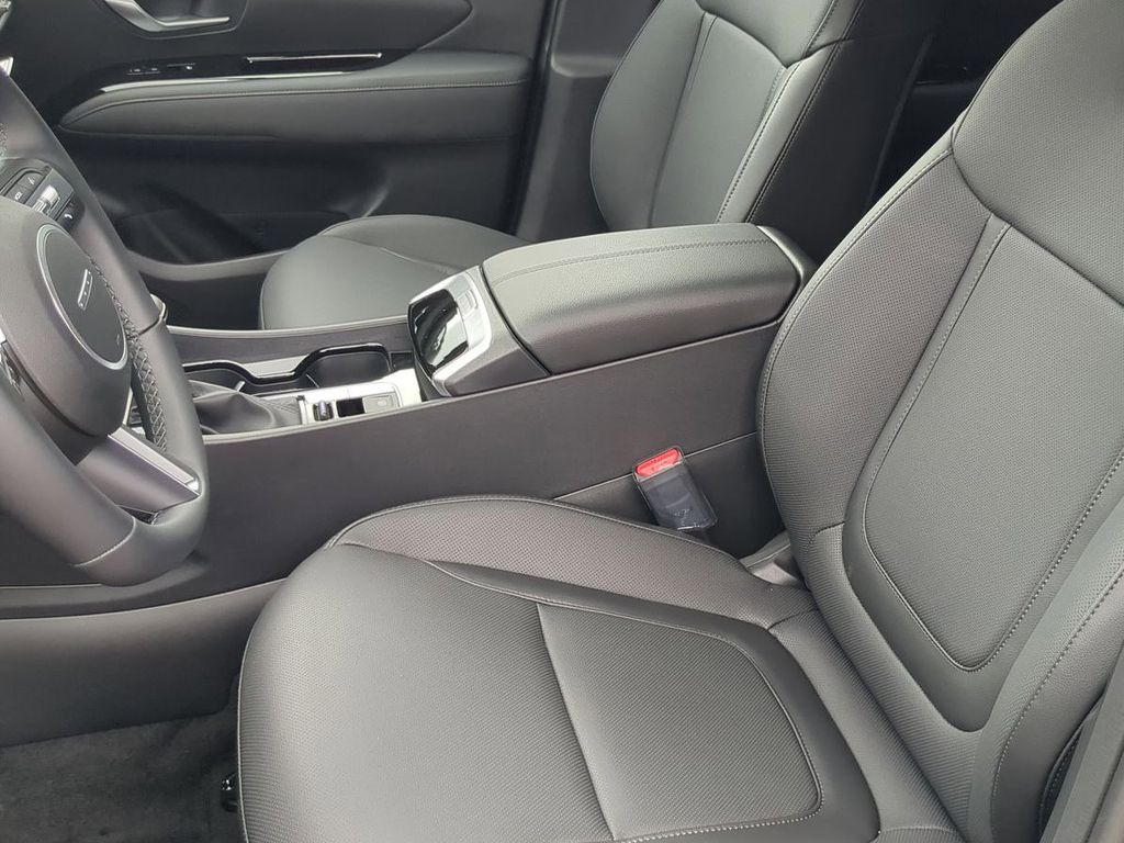 Thumbnail: 2026 Hyundai Santa Cruz - 10