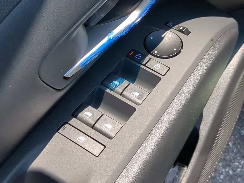 Thumbnail: 2026 Hyundai Santa Cruz - 25