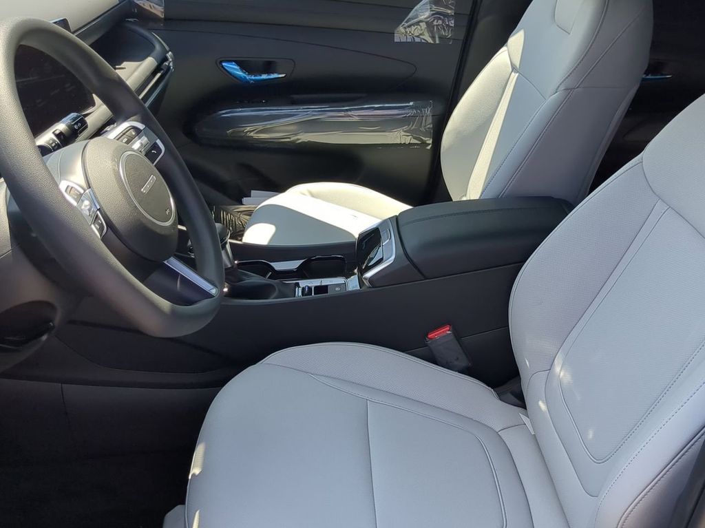 Thumbnail: 2026 Hyundai Santa Cruz - 9