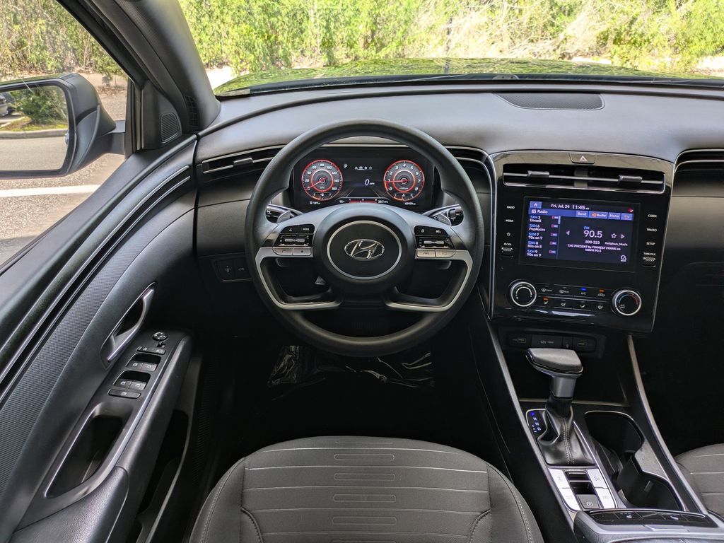 Thumbnail: 2023 Hyundai Santa Cruz - 10