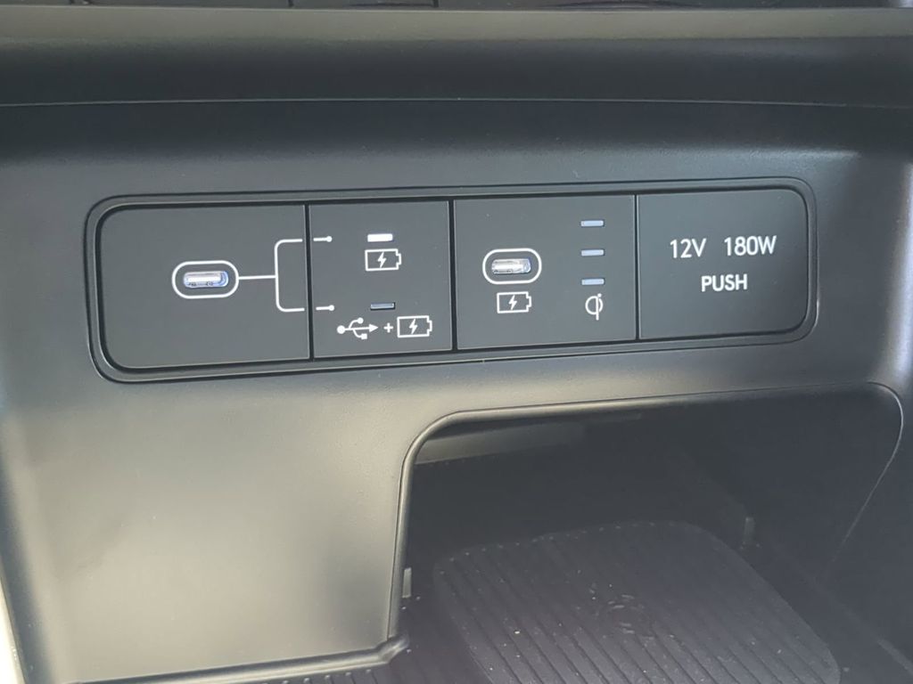 Thumbnail: 2026 Hyundai Santa Cruz - 31