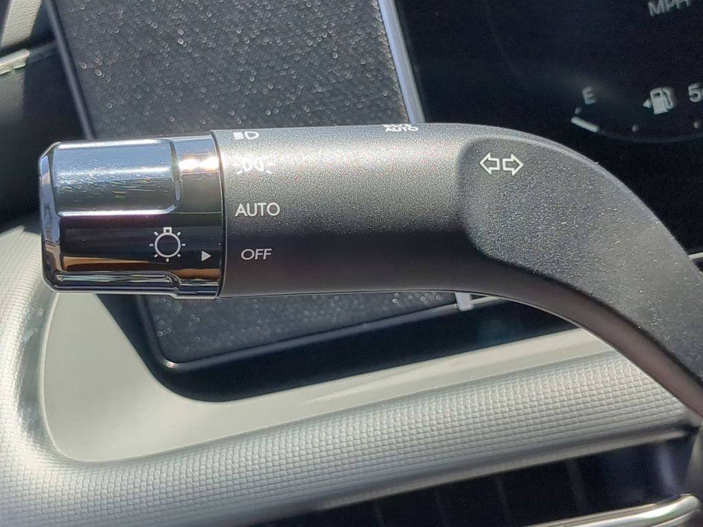 Thumbnail: 2026 Hyundai Santa Cruz - 14