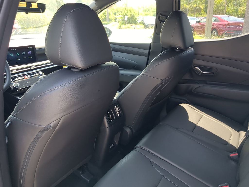 Thumbnail: 2026 Hyundai Santa Cruz - 12