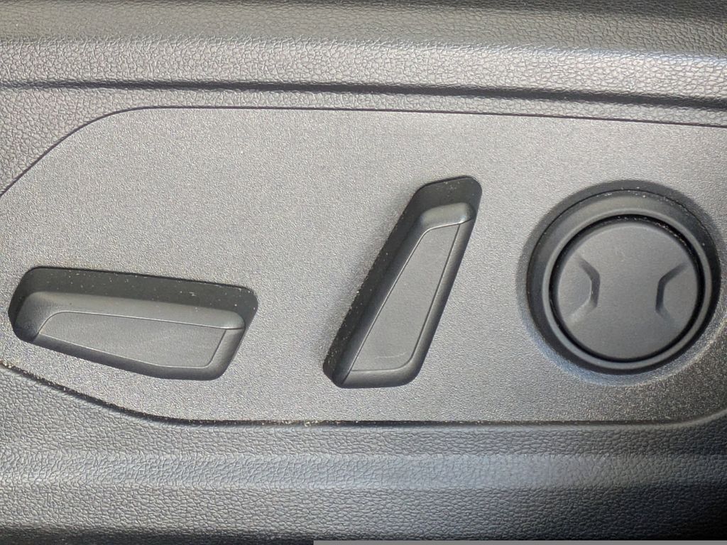 Thumbnail: 2025 Hyundai Santa Cruz - 26