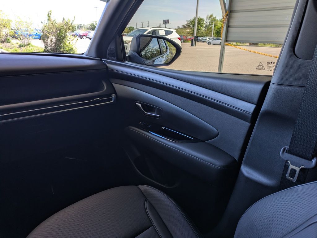 Thumbnail: 2025 Hyundai Santa Cruz - 25