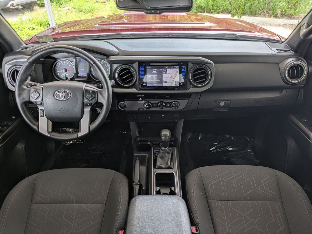 Thumbnail: 2017 Toyota Tacoma - 2