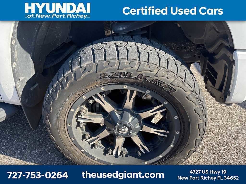 Thumbnail: 2019 Toyota Tundra - 4