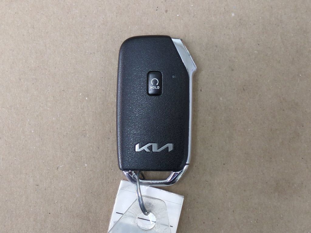 Thumbnail: 2023 Kia Sportage - 17