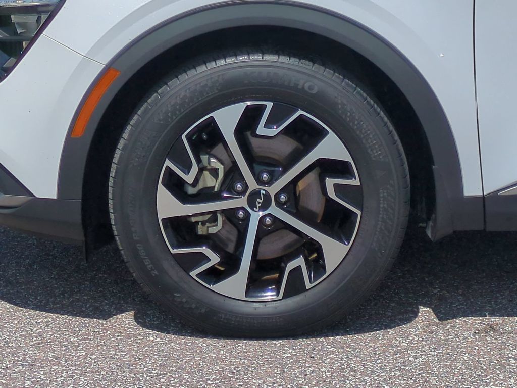Thumbnail: 2023 Kia Sportage - 7