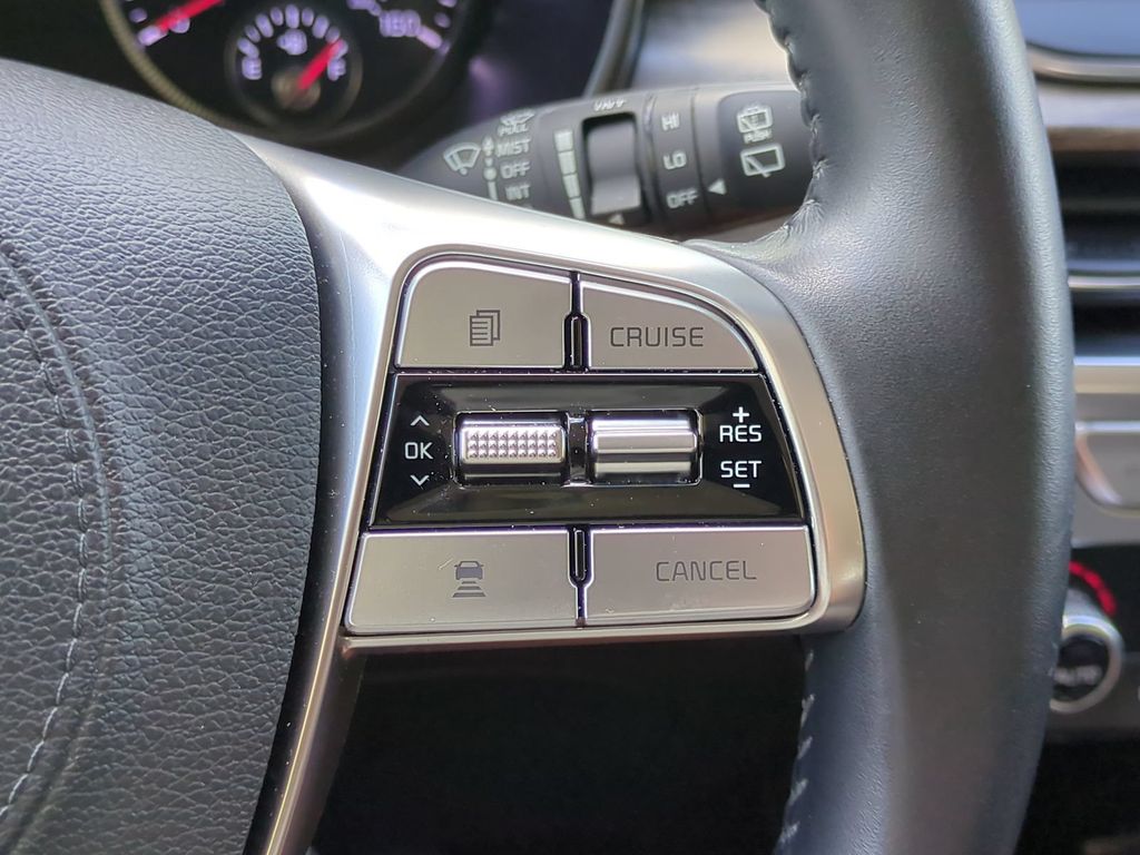 Thumbnail: 2020 Kia Telluride - 35